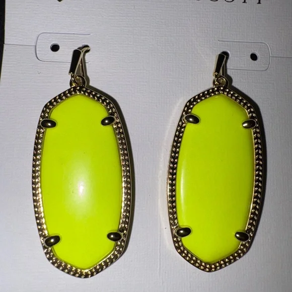 Kendra Scott Yellow Gold Earrings - Picture 3 of 5